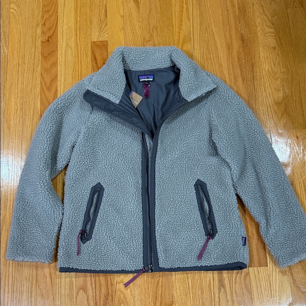 Patagonia Light Gray Sherpa Fleece Jacket